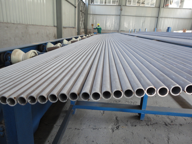 不锈钢白钢管的三种焊接方法(图1)